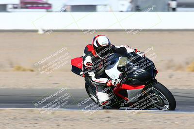 media/Jan-08-2022-SoCal Trackdays (Sat) [[1ec2777125]]/Turn 15 Inside (950am)/